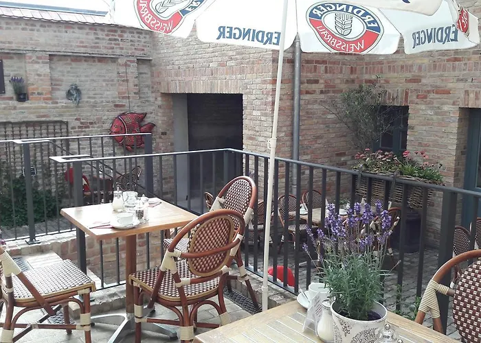 Hagemeisterensemble Lägenhet *